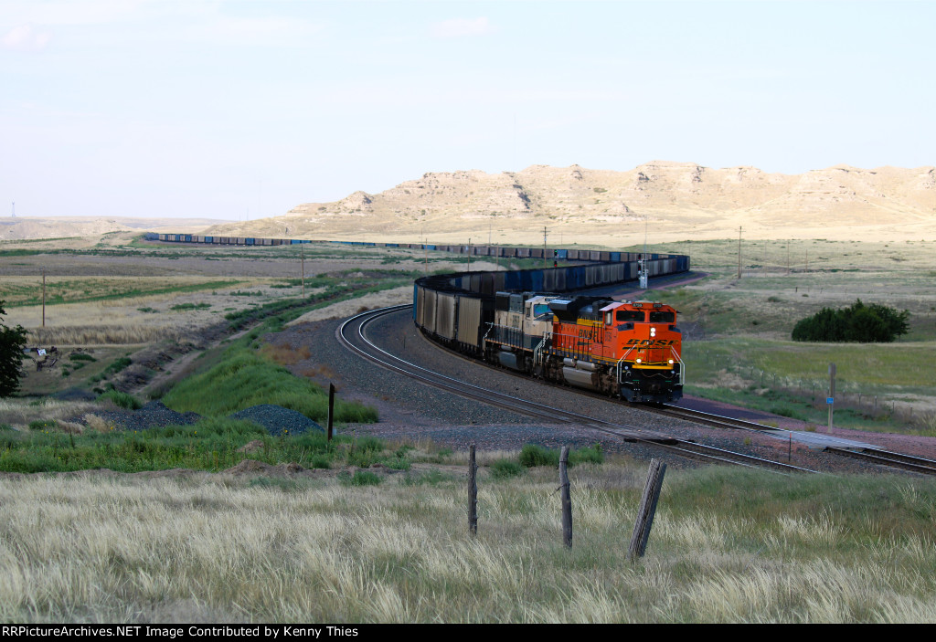 BNSF 8759